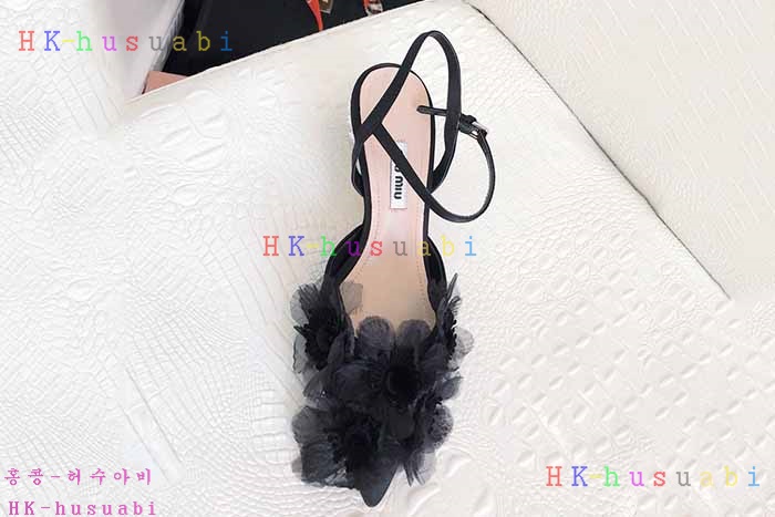 NEW 20188SS �̿�̿� ������ �Ź� MU 66824