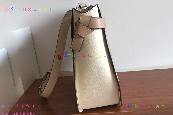 �ڹ̷��ޡ� ���̺��� ����ȣ���� M53345-2