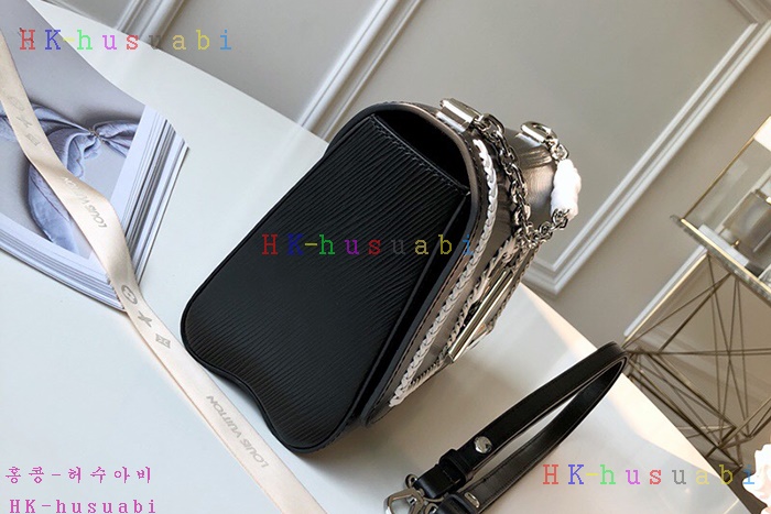 �ڹ̷��ޡ� ���̺��� Ʈ����Ʈ�� M50282