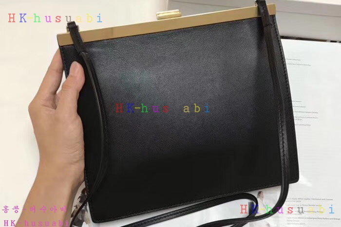 �ڹ̷��ޡ� ������ �̴� Ŭ�������� CL 4415-6