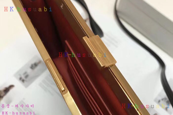 �ڹ̷��ޡ� ������ �̴� Ŭ�������� CL 4415-6