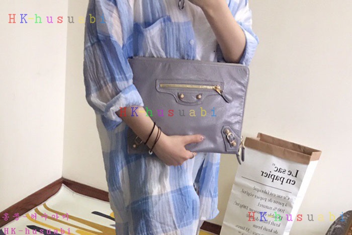 �ڹ̷��ޡ� �߷��þư� Ŭ��ġ�� BL 356A-2