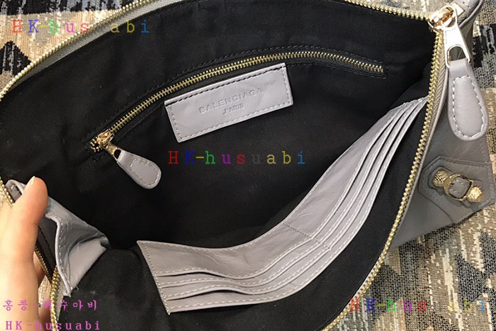 �ڹ̷��ޡ� �߷��þư� Ŭ��ġ�� BL 356A-2