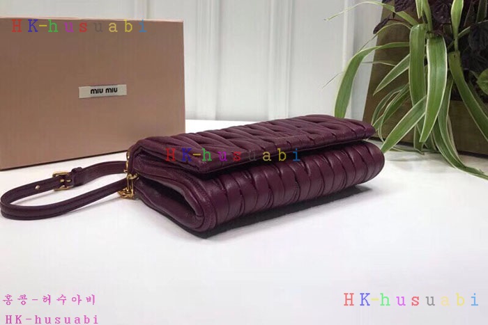 �ڹ̷��ޡ� �̿�̿� ���׶� Ŭ��ġ������  MM 5BH017-5