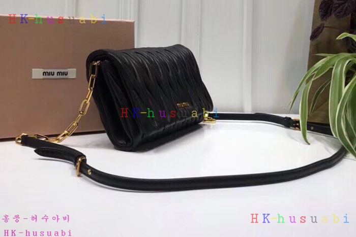 �ڹ̷��ޡ� �̿�̿� ���׶� Ŭ��ġ������  MM 5BH017-6