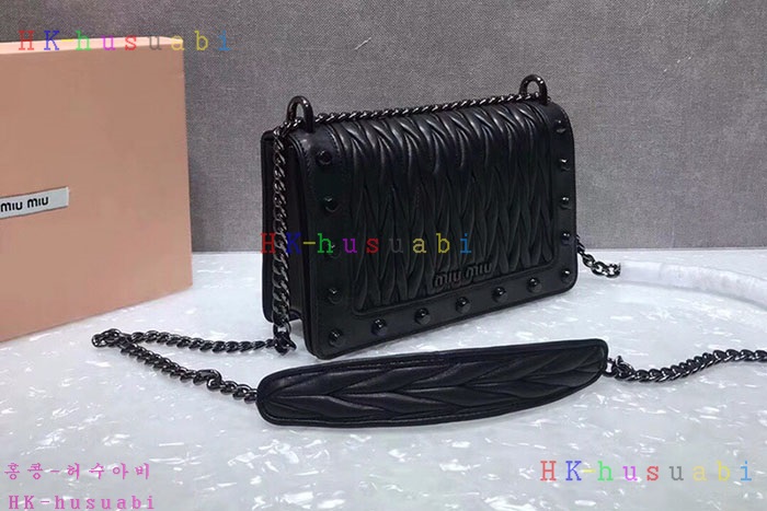 �ڹ̷��ޡ� �̿�̿� ���׶� �����  MM 5BD086-2