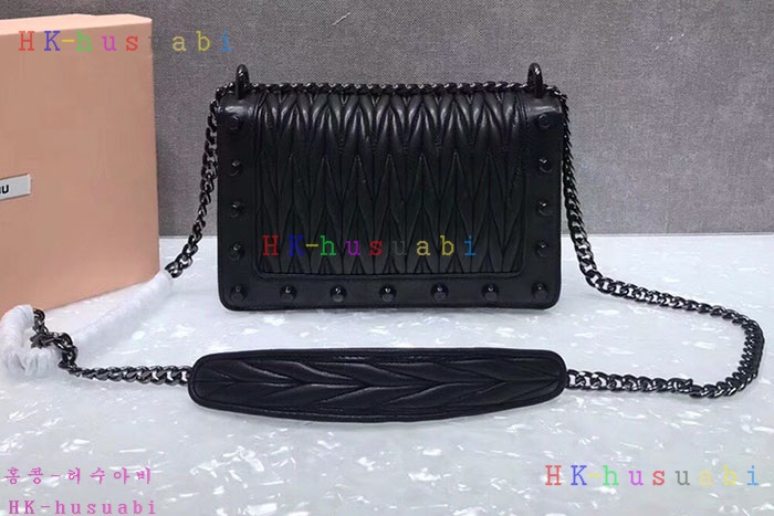 �ڹ̷��ޡ� �̿�̿� ���׶� �����  MM 5BD086-2