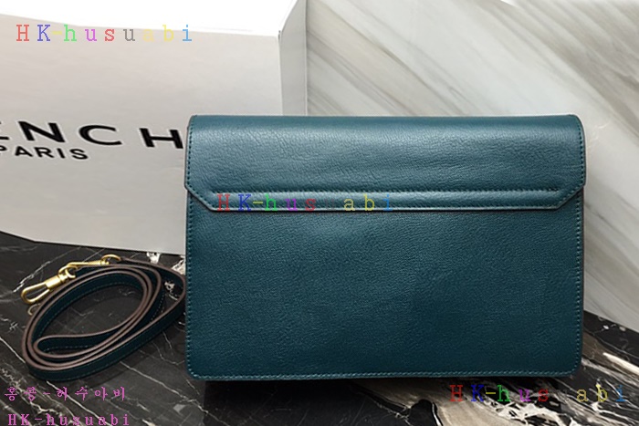 �ڹ̷��ޡ� ����� GV3 ũ�ν��� GV 50101-7