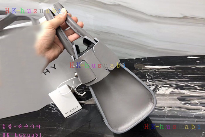 �ڹ̷��ޡ� ����� ȣ�������  GV 29986-3