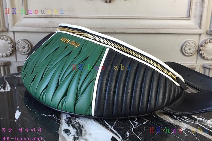 �ڹ̷��ޡ� �̿�̿� ���׶�� ���� MM 5BL008-2