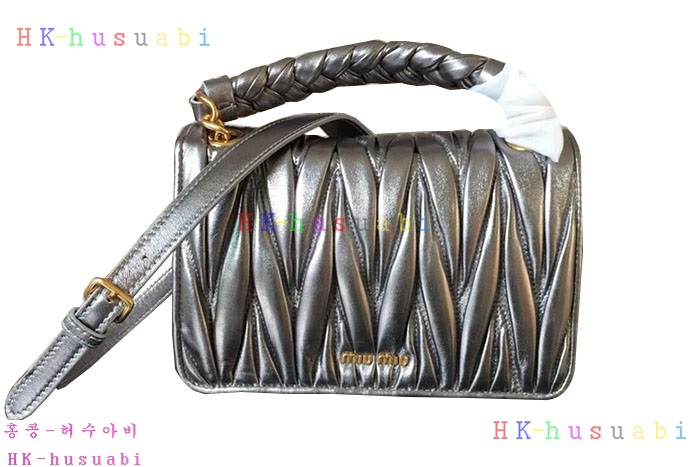 �ڹ̷��ޡ� �̿�̿� ���׶�� ž�ڵ� ����� MM 5BD051#-4