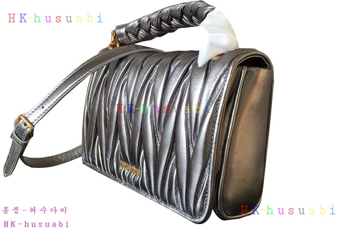 �ڹ̷��ޡ� �̿�̿� ���׶�� ž�ڵ� ����� MM 5BD051#-4