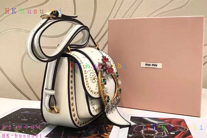 �ڹ̷��ޡ� �̿�̿� �̿췹�̵� ����� MM 5BH019-3