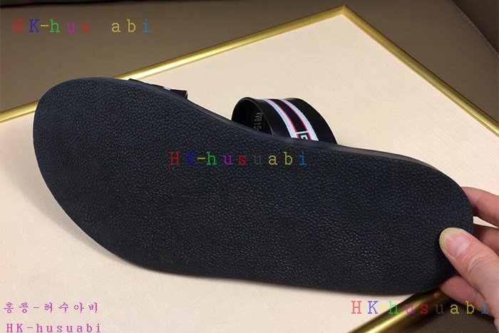 NEW ���� ������ ������ �Ż� GU 655840-2