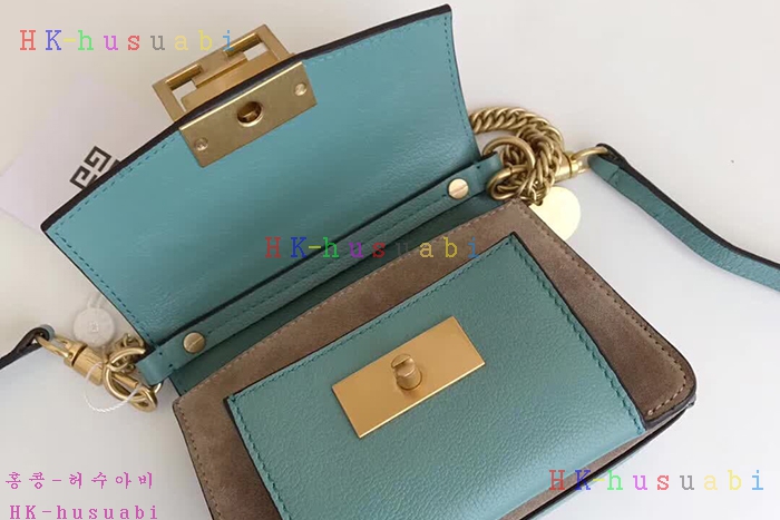 �ڹ̷��ޡ� ����� GV3 ũ�ν��� ����  GV 50100-3