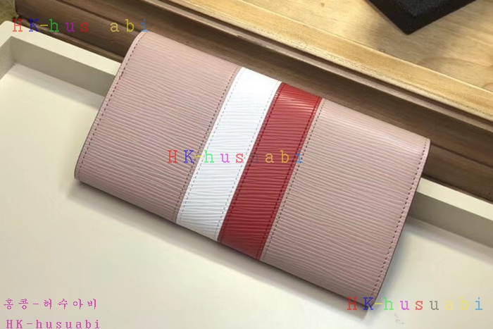 �ڹ̷��ޡ� ���̺��� ��ư ������  M62986