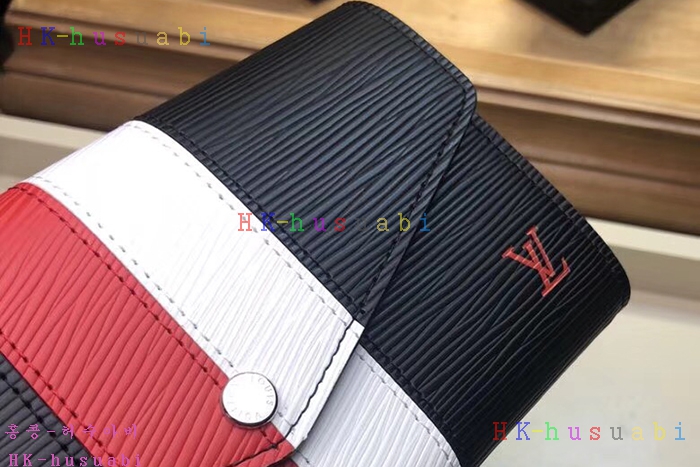 �ڹ̷��ޡ� ���̺��� ��ư ������  M62985