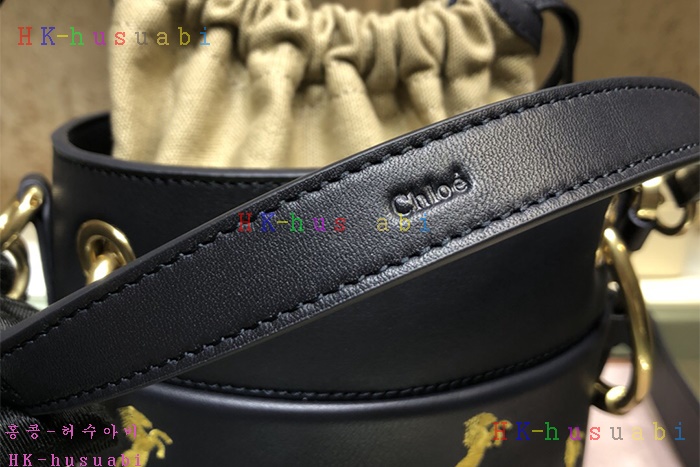 �ڹ̷��ޡ� ���ο� ���� ��Ŷ�� C 22875