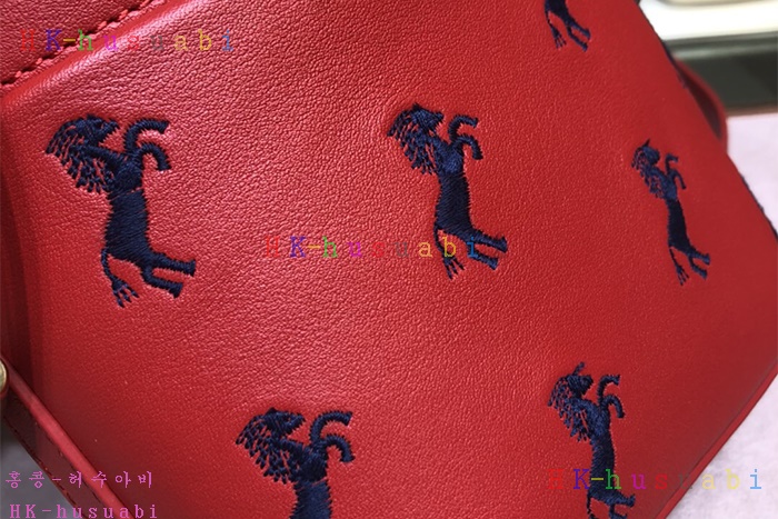 �ڹ̷��ޡ� ���ο� ���� ��Ŷ�� C 22877