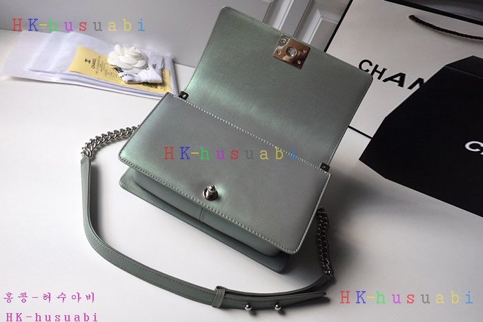 �ڹ̷��ޡ� ���� ����� ���̹� CH A67086-3