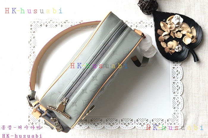 �ڹ̷��ޡ� ���̺��� ���׷� ī�޶�� M43884