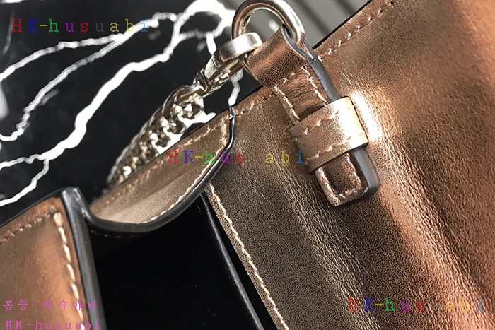 �ڹ̷��ޡ� ����� ī�̿� ����� P 1BH018