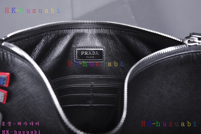 �ڹ̷��ޡ� ����� ���ǾƳ� ���� Ŭ��ġ�� P 2NG001