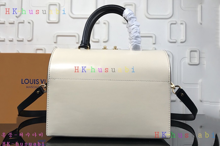 �ڹ̷��ޡ� ���̺��� ���ǵ� ���͹� M53041-2