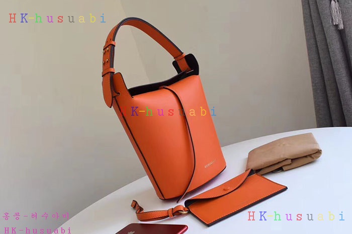 �ڹ̷��ޡ� ������ �Ż� ��Ŷ�� B 4069996