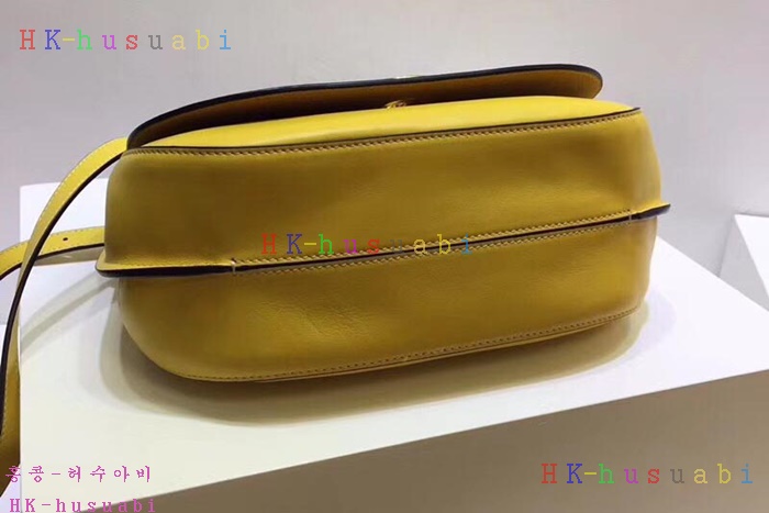 �ڹ̷��ޡ� �ֹ��� �ڹ��� ��ÿ�� MB HH4703