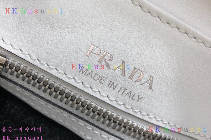 �ڹ̷��ޡ� ����� �ڹ�����Ʈ ī�޶�� P  1BH093-3