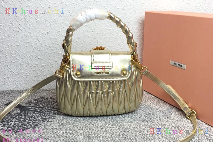 �ڹ̷��ޡ� �̿�̿� ���׶�� ����� M 5BH111-5