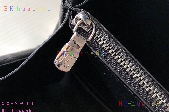 �ڹ̷��ޡڷ��̺��� ũ�ν��� M20101