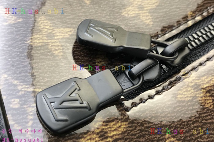 �ڹ̷��ޡ� ���̺��� ƼŸ�� ���� M43881-2