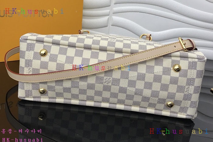 �ڹ̷��ޡڷ��̺��� ������ N40022