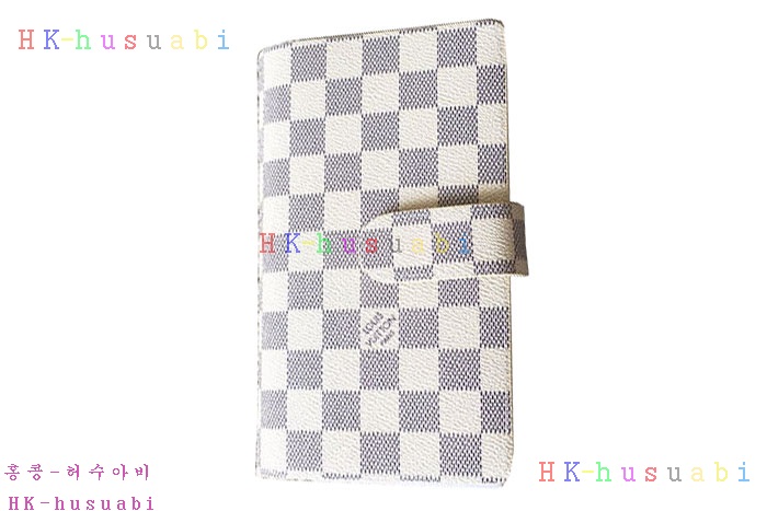 �ڹ̷��ޡڷ��̺��� ī��������� N66530