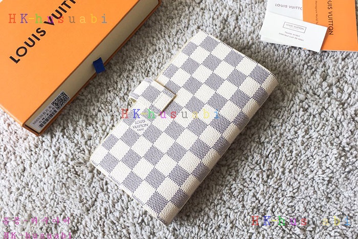 �ڹ̷��ޡڷ��̺��� ī��������� N66530