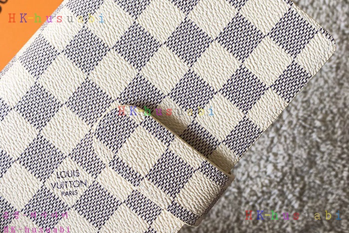 �ڹ̷��ޡڷ��̺��� ī��������� N66530