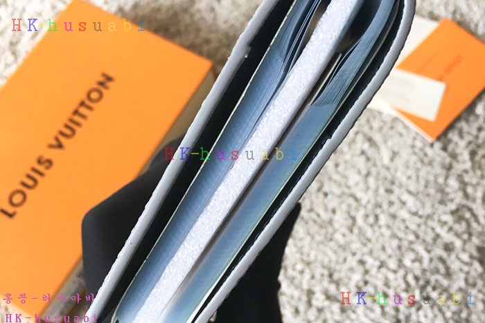 �ڹ̷��ޡڷ��̺��� ī��������� M66530-1