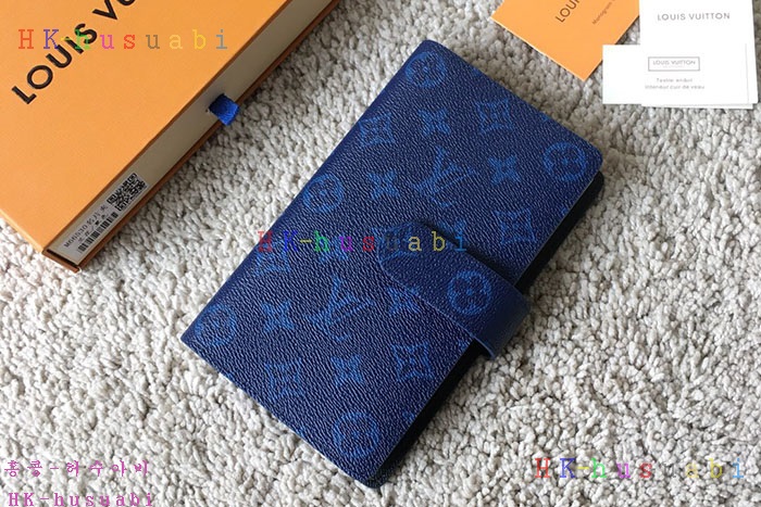 �ڹ̷��ޡڷ��̺��� ī��������� M66530-2