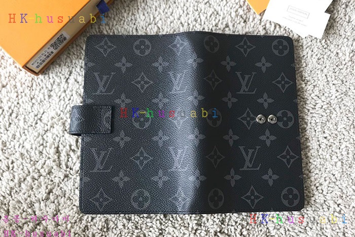 �ڹ̷��ޡڷ��̺��� ī��������� M66530-4