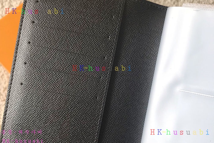 �ڹ̷��ޡڷ��̺��� ī��������� M66530-4