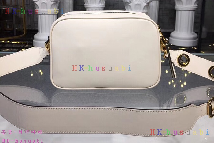 �ڹ̷��ޡ� ��� ī�޶�� �Ż�  FD 83447-4