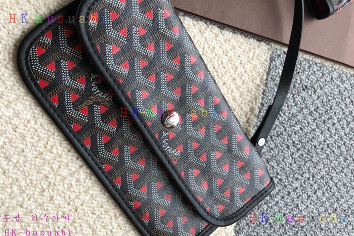 �ڹ̷��ޡ� ���ߵ� Ŭ���� �ξ� ���۹� G 125559-5