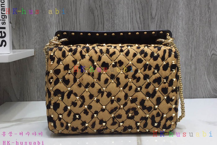 �ڹ̷��ޡ� �߷�Ƽ�� �����͵� ü�ι� V 0122