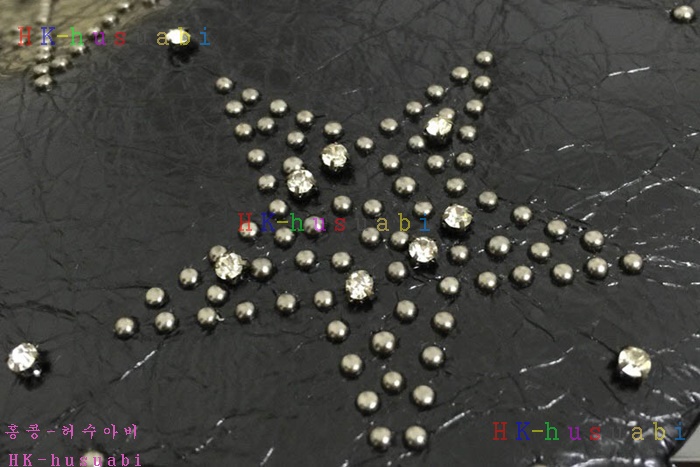 �ڹ̷��ޡ� �߷�Ƽ�� �����͵� ��Ʈ�� V 0973