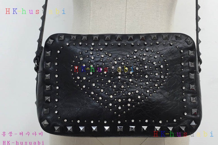 �ڹ̷��ޡ� �߷�Ƽ�� �����͵� ī�޶�� V 5526AA