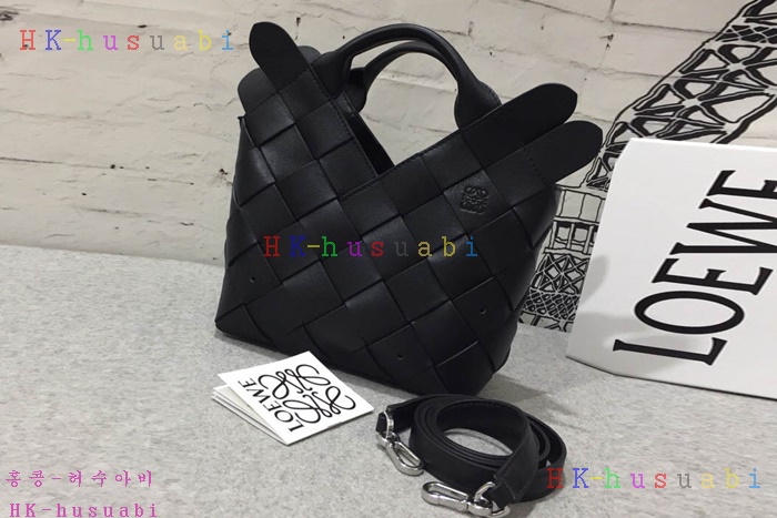 �ڹ̷��ޡ� 2018SS �ο������ ��Ŭ ���� �ٽ��� �� �̴� LW 88725