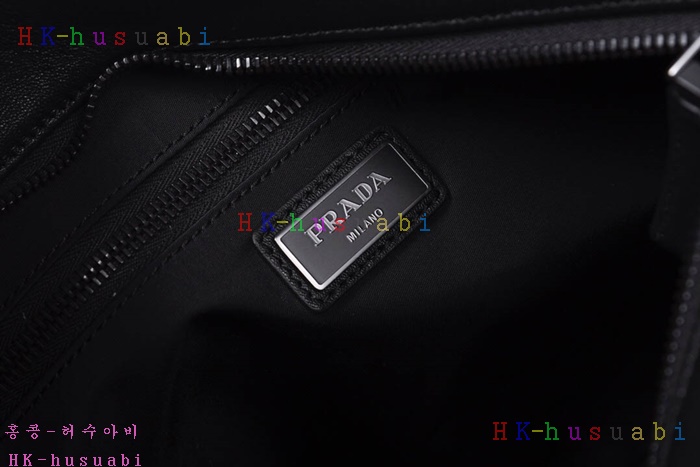 �ڹ̷��ޡ� ����� �ΰ� ũ�ν��� P 2VH057