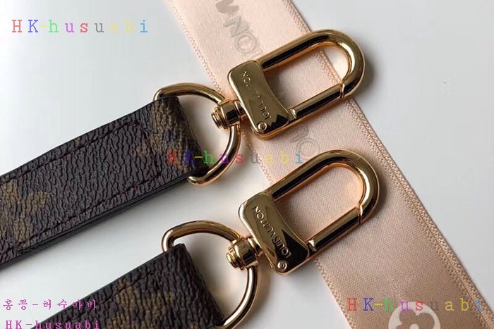 NEW 17F/W ���̺��� �Ż� ���� �ȶ� ũ�ν� �� M42756